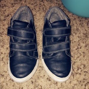 Cat and jack little boy shoes